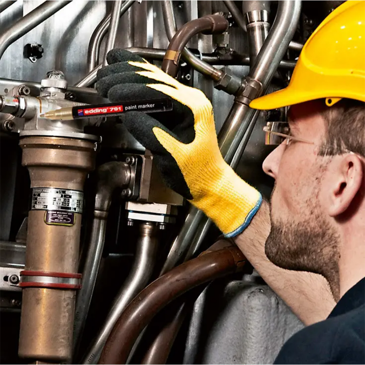 Маркер пеинт Edding 791