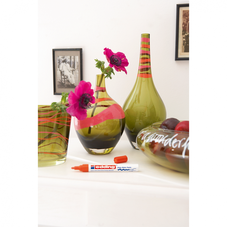 Маркер пеинт Edding 790