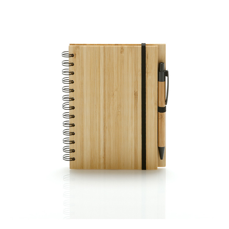 Еко тетратка со бамбус корици 14х18см, 70л.