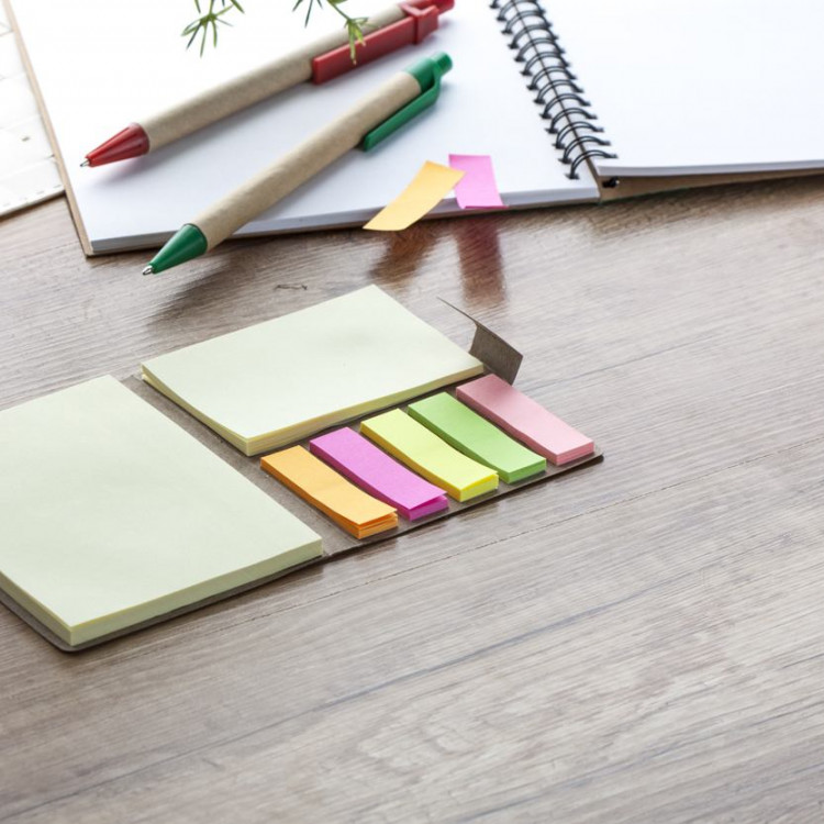 Еко сет  со самолепливи ливчиња