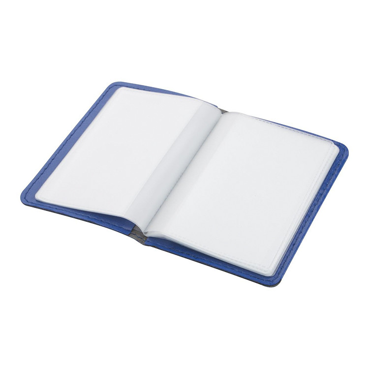 Футрола за картички