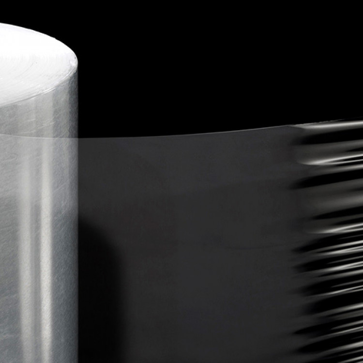 Стреч фолија 3кг 23mic, 255m