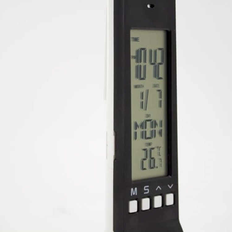 Лампа лед за на биро мултифункциска