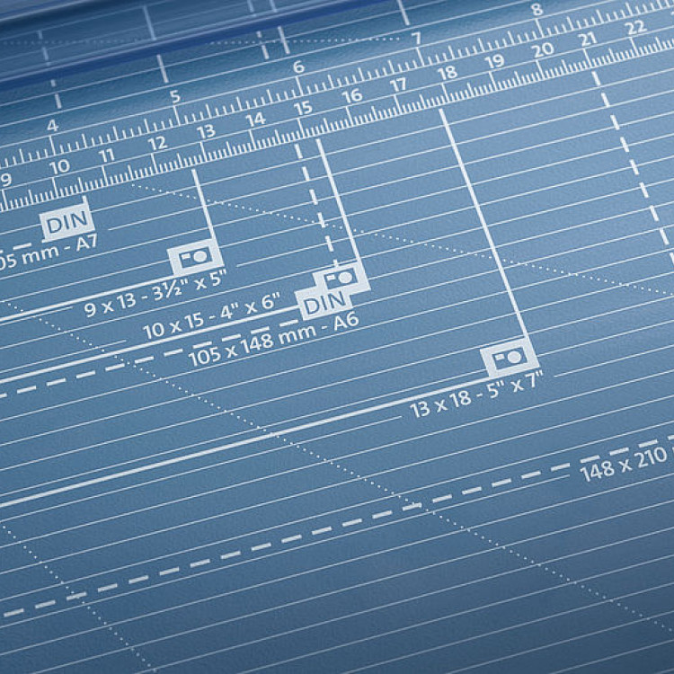 Нож лизгачки А4 Dahle 550