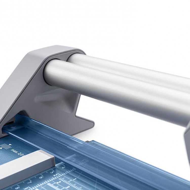 Нож лизгачки А4 Dahle 550