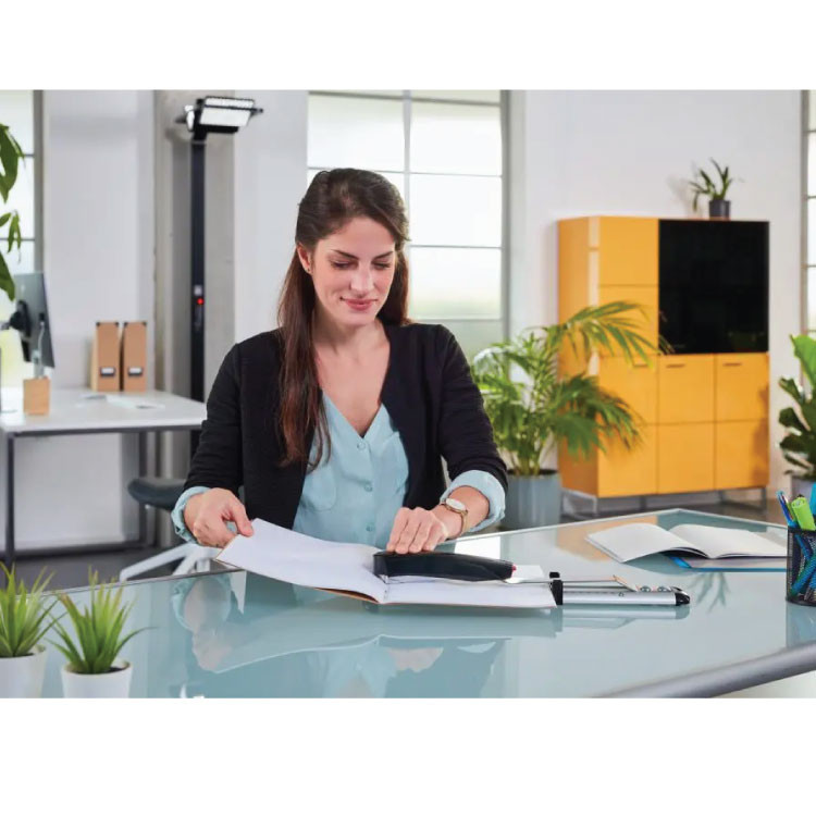 Хефталица Novus B 17