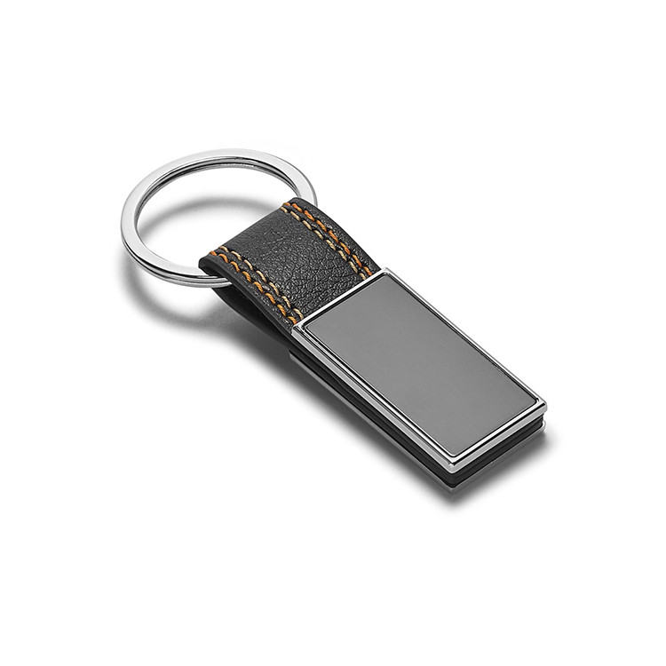 Привезок метален со еко кожа