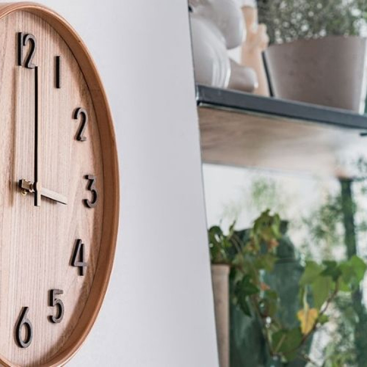 Еко часовник ѕиден дрвен