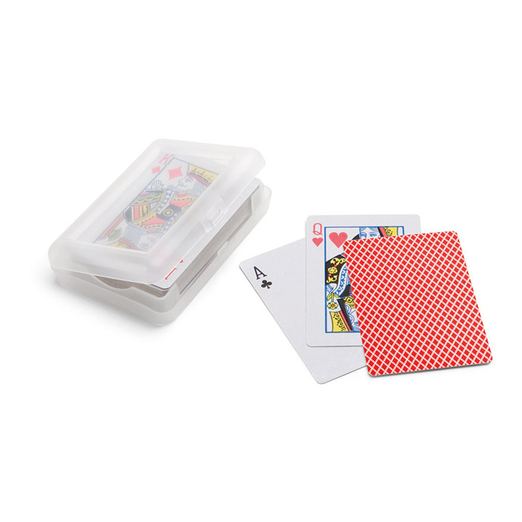 Карти за играње во кутија