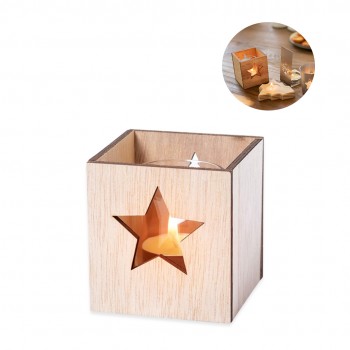 Свеќник дрвен