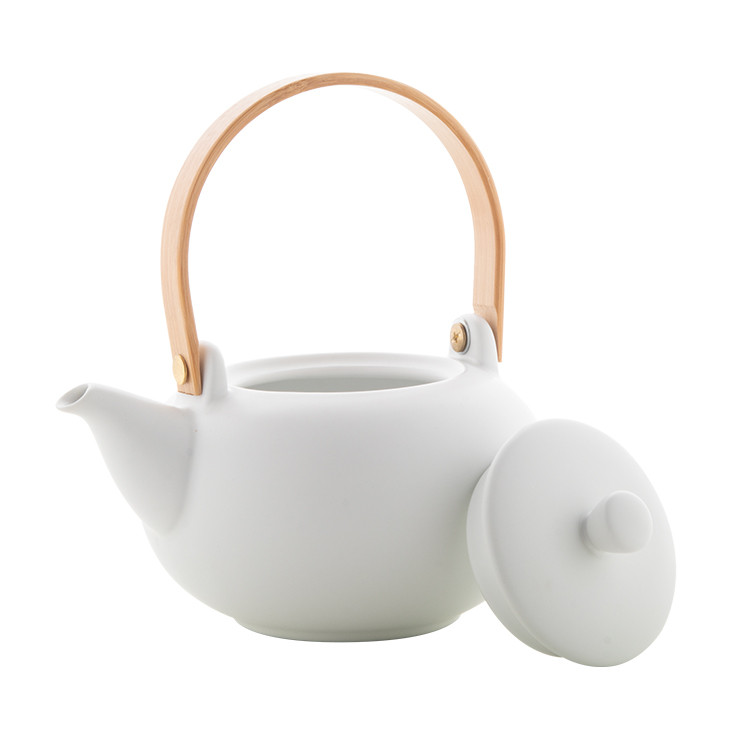 Чајник 600мл со 2 чаши 110мл