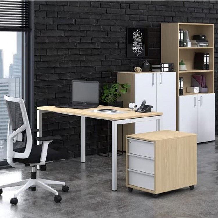 Плакар затворен 80x42x107см со брава