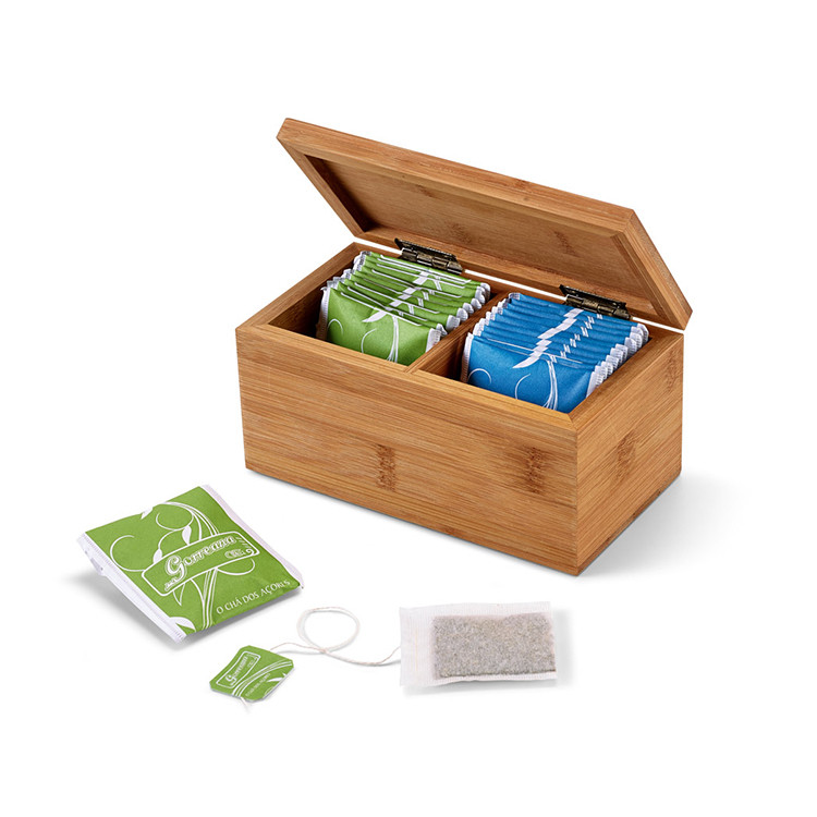 Кутија од бамбус со чај