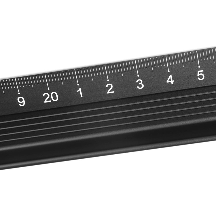 Линијар 30см алуминиумски за сечење Dahle