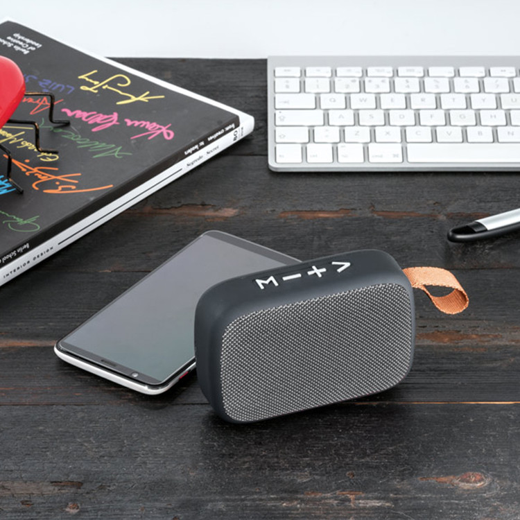 Звучник блутут со микрофон Gante