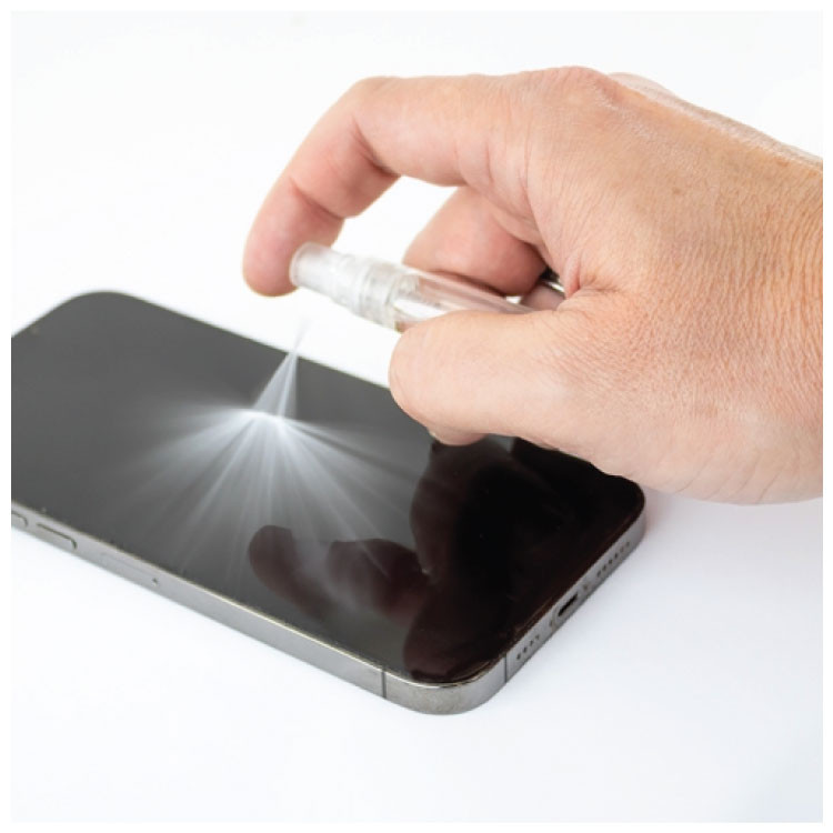 Сет за чистење тастатура,слушалки,телефон 7 во 1