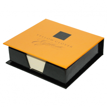 Кутија со ливчиња