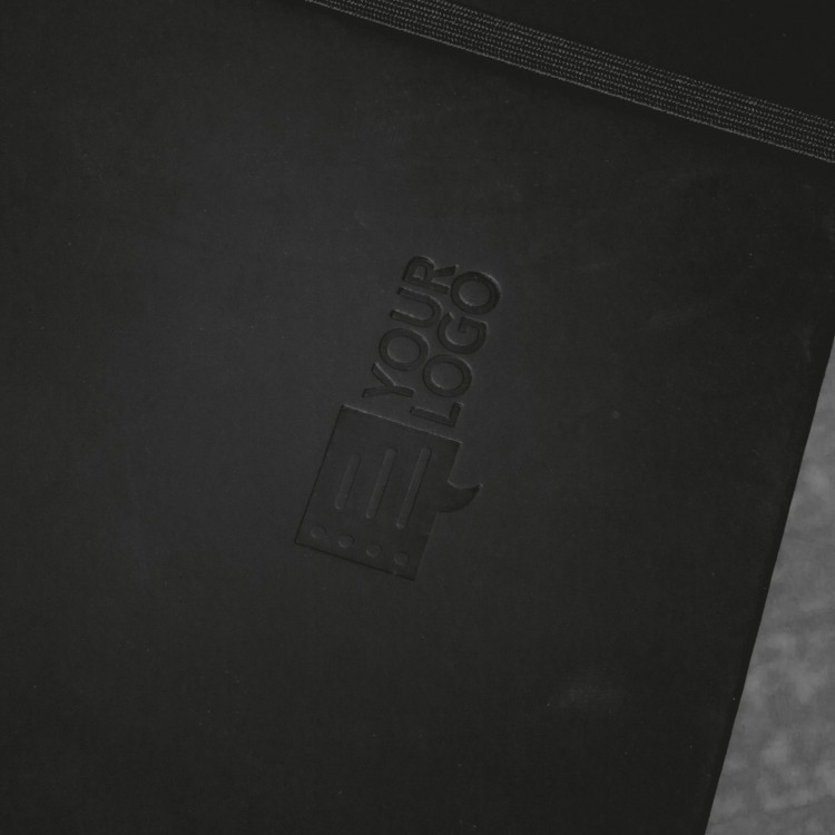 Тефтер А5 со ластик, рециклирани 80л. линија