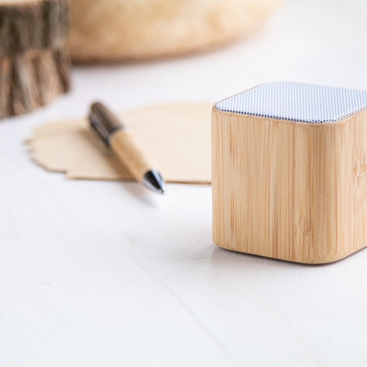 Еко звучник блутут бамбус коцка