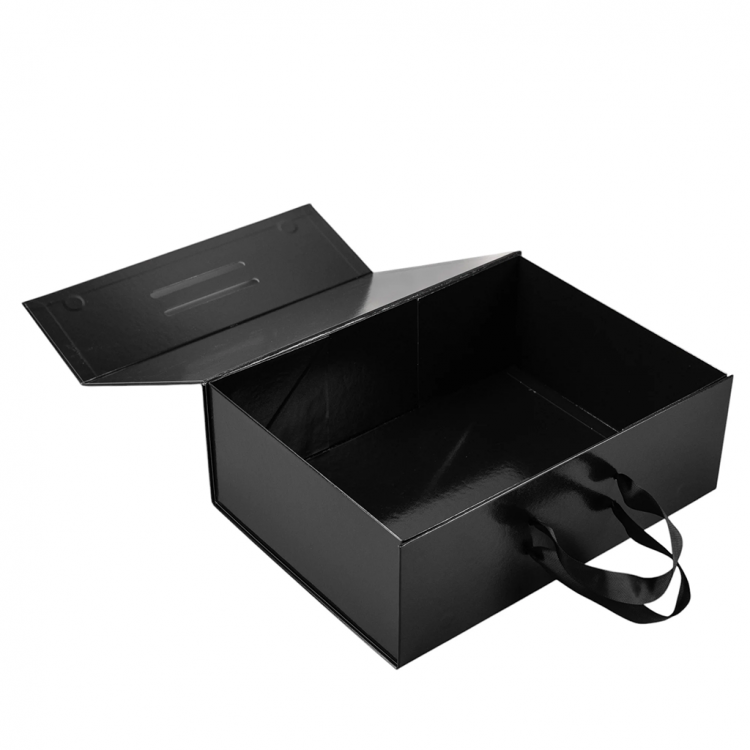 Кутија со магнет, 380х280х135мм