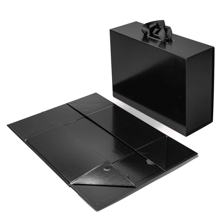 Кутија со магнет, 380х280х135мм