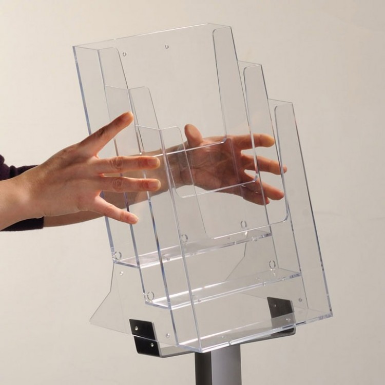 Сталак со ПВЦ држач А4 со 3 прегради, (210*297мм)