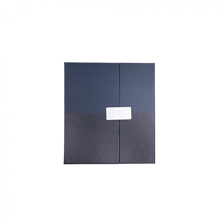 Даровен сет, тефтер со пенкало